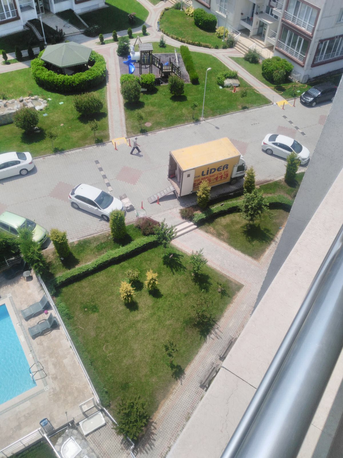 İstanbul Etiler Bostancı Evden Eve Nakliyat Atlas Lider Evden Eve